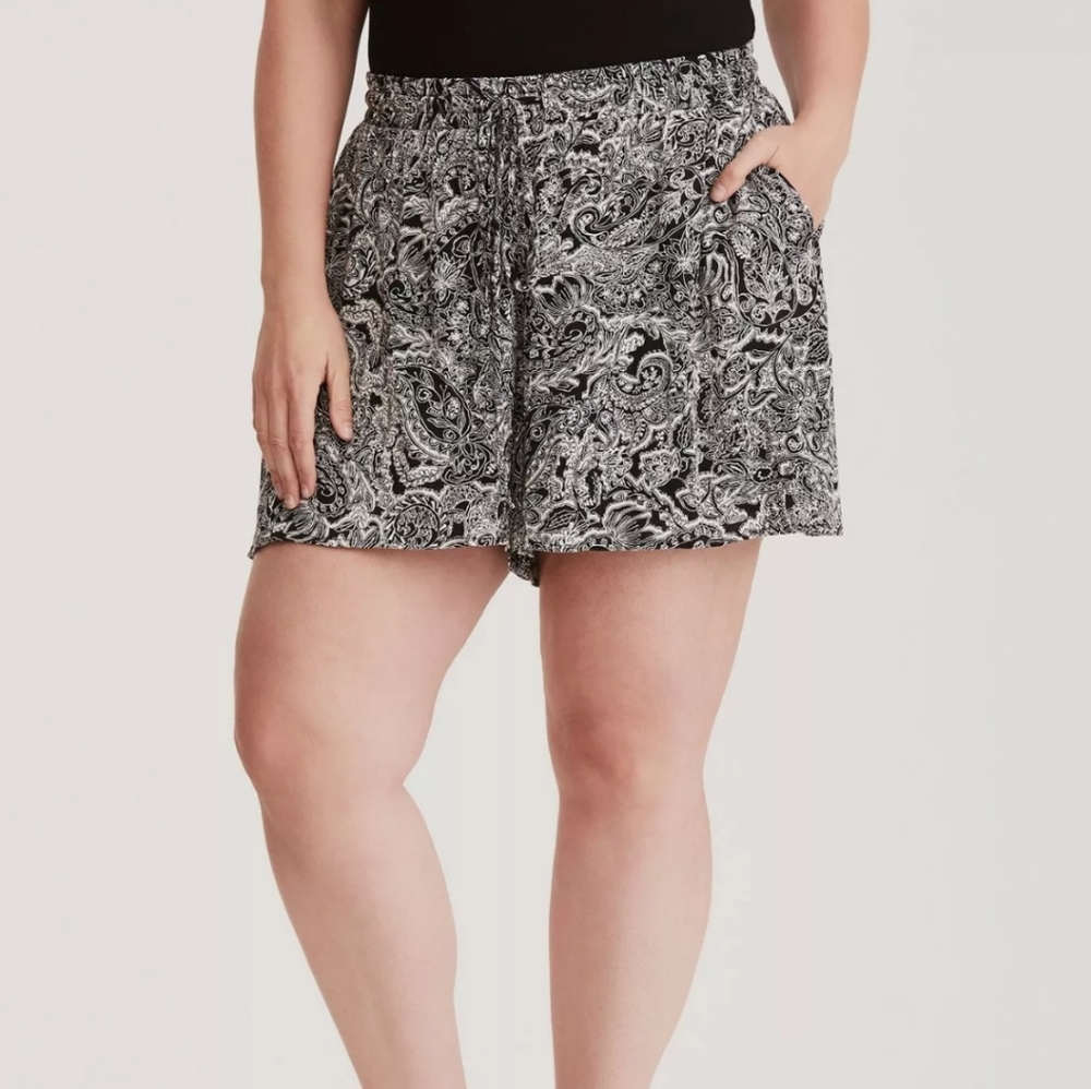 Paisley shorts